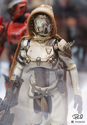 Destiny Hunter Chatterwhite Shader by Ashley Wood, 3A Toys