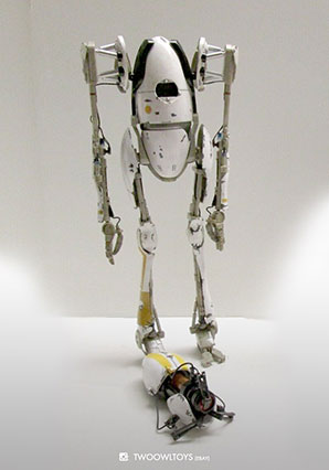 VALVe 3A Portal 2 P-body by Ashley Wood, 3A Toys