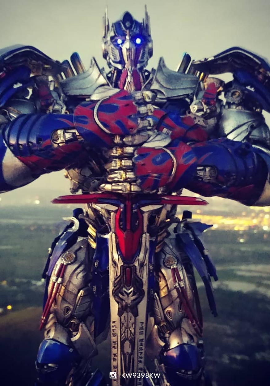 Optimus Prime TLK Premium